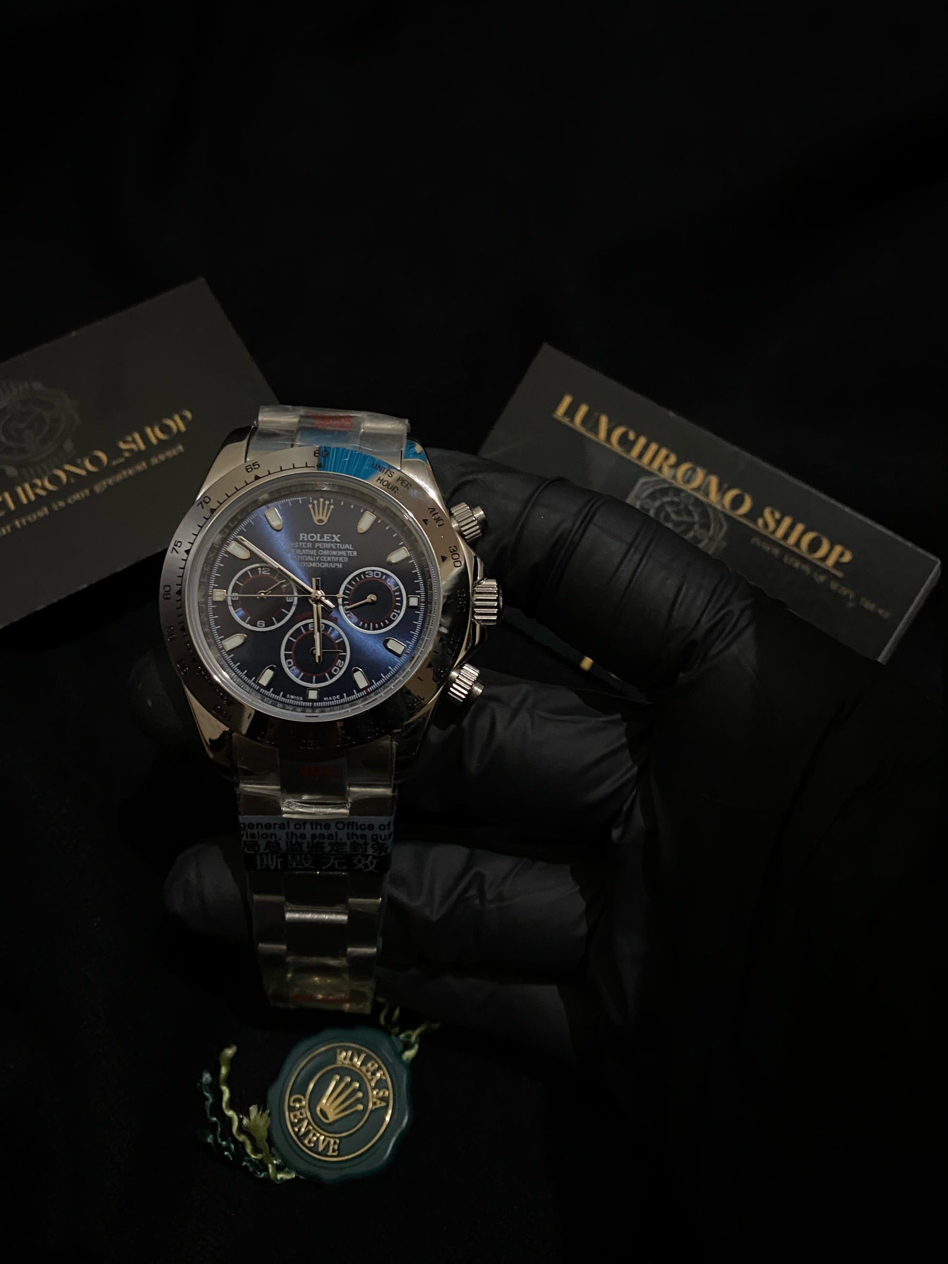 ROLEX DAYTONA WHITE GOLD COSMOGRAPH BLUE DIAL
