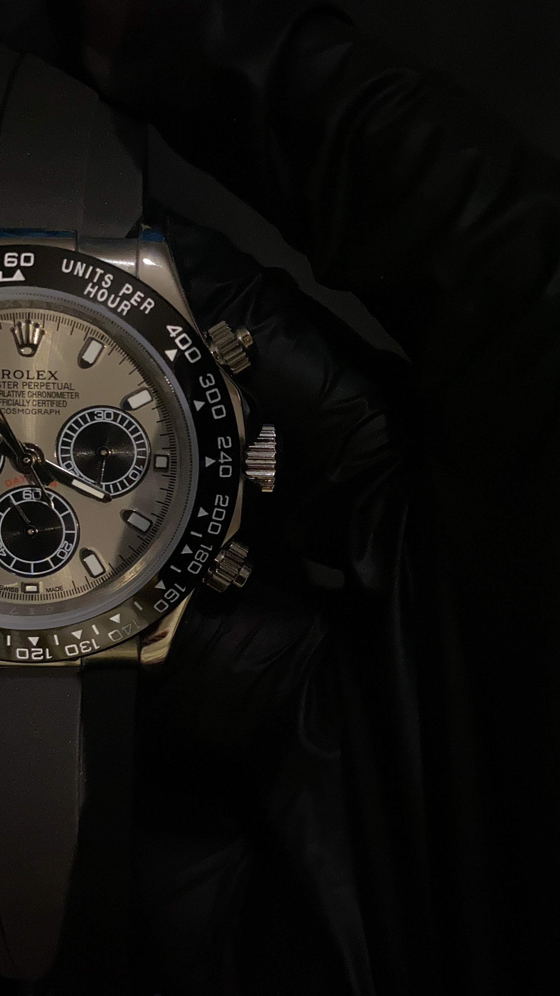 ROLEX COSMOGRAPH DAYTONA ROSE GOLD DIAL BLACK SUBDIALS OYSTERFLEX