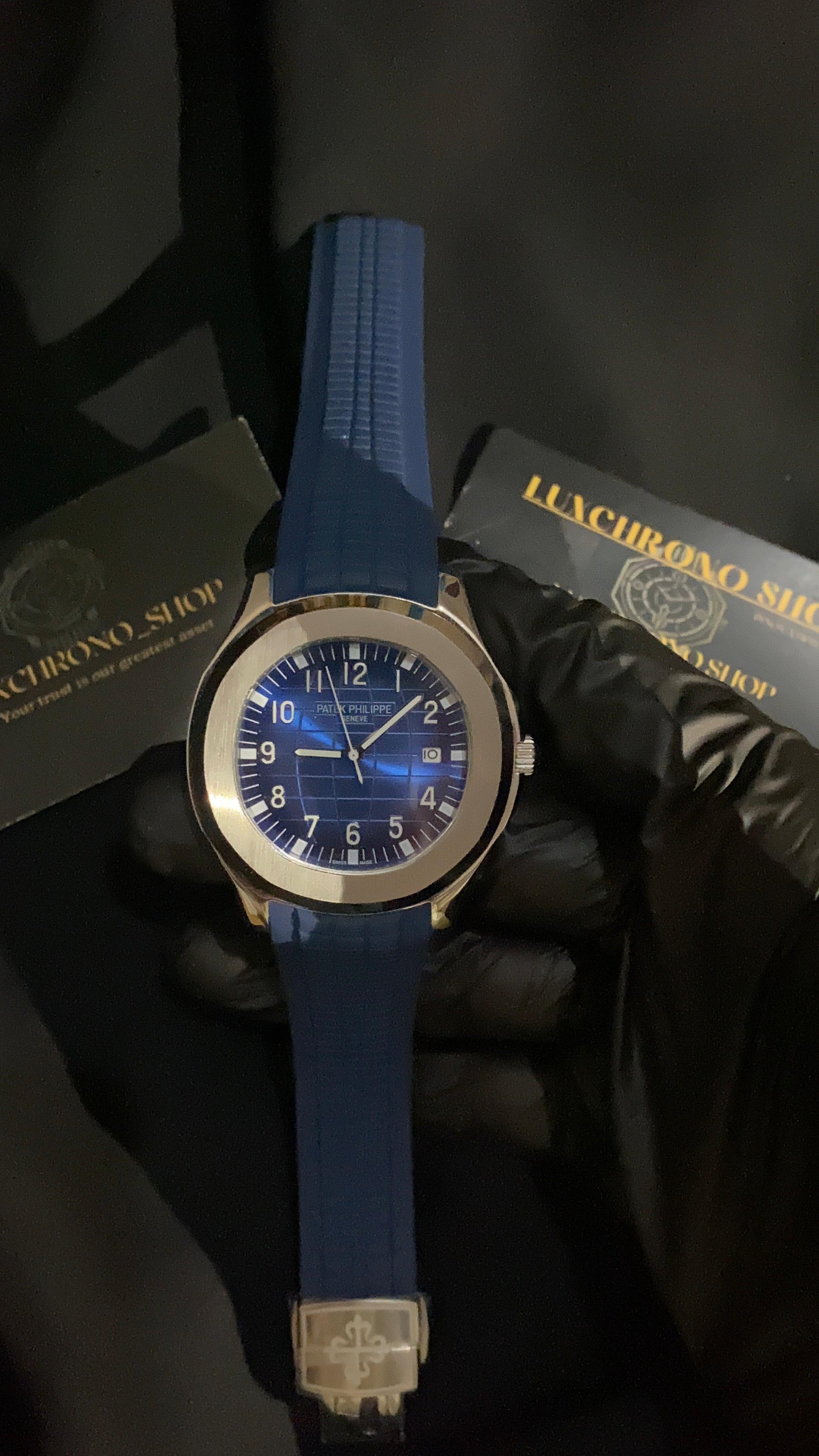 PATEK PHILIPPE AQUANAUT BLUE