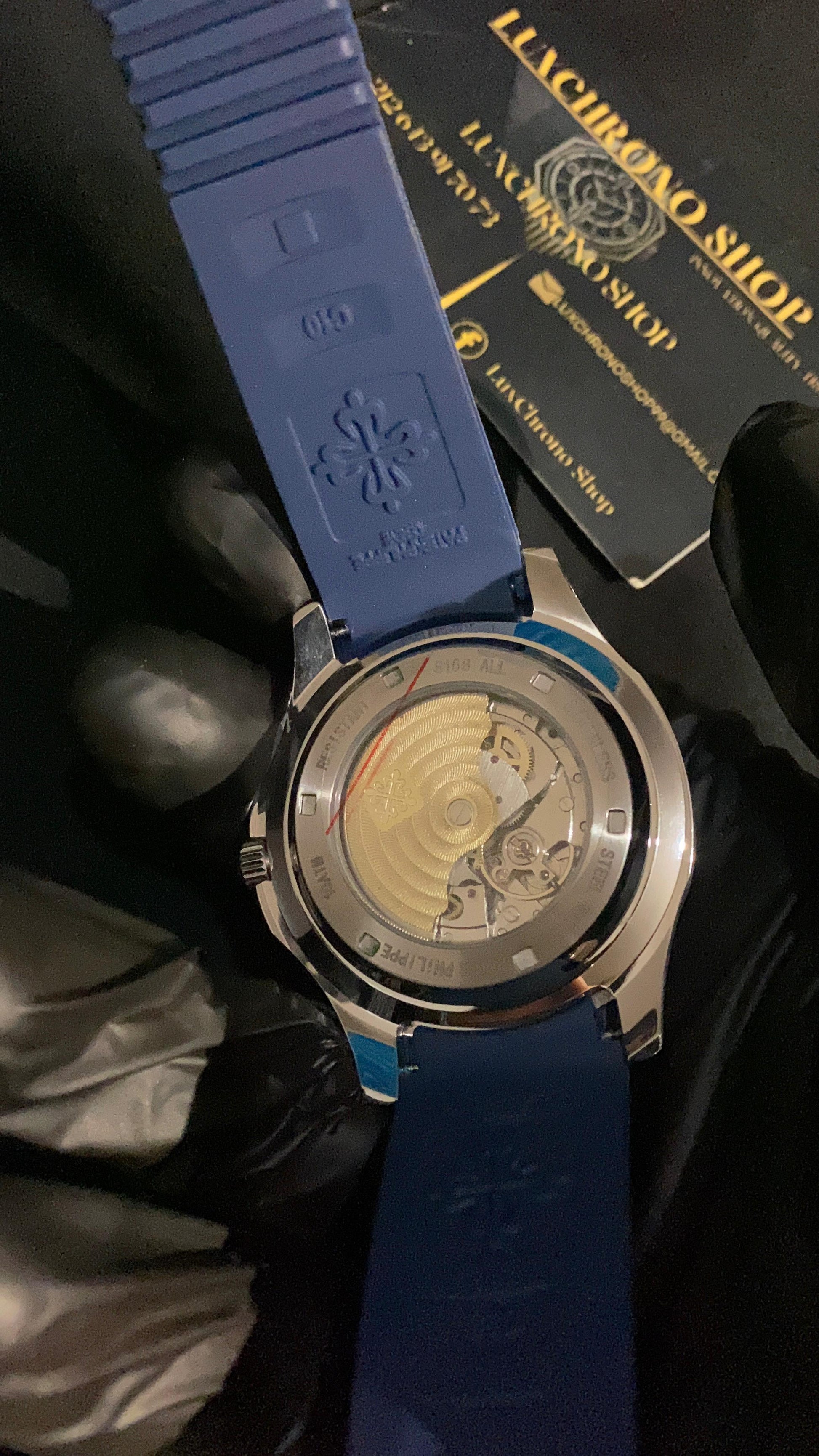 PATEK PHILIPPE AQUANAUT BLUE
