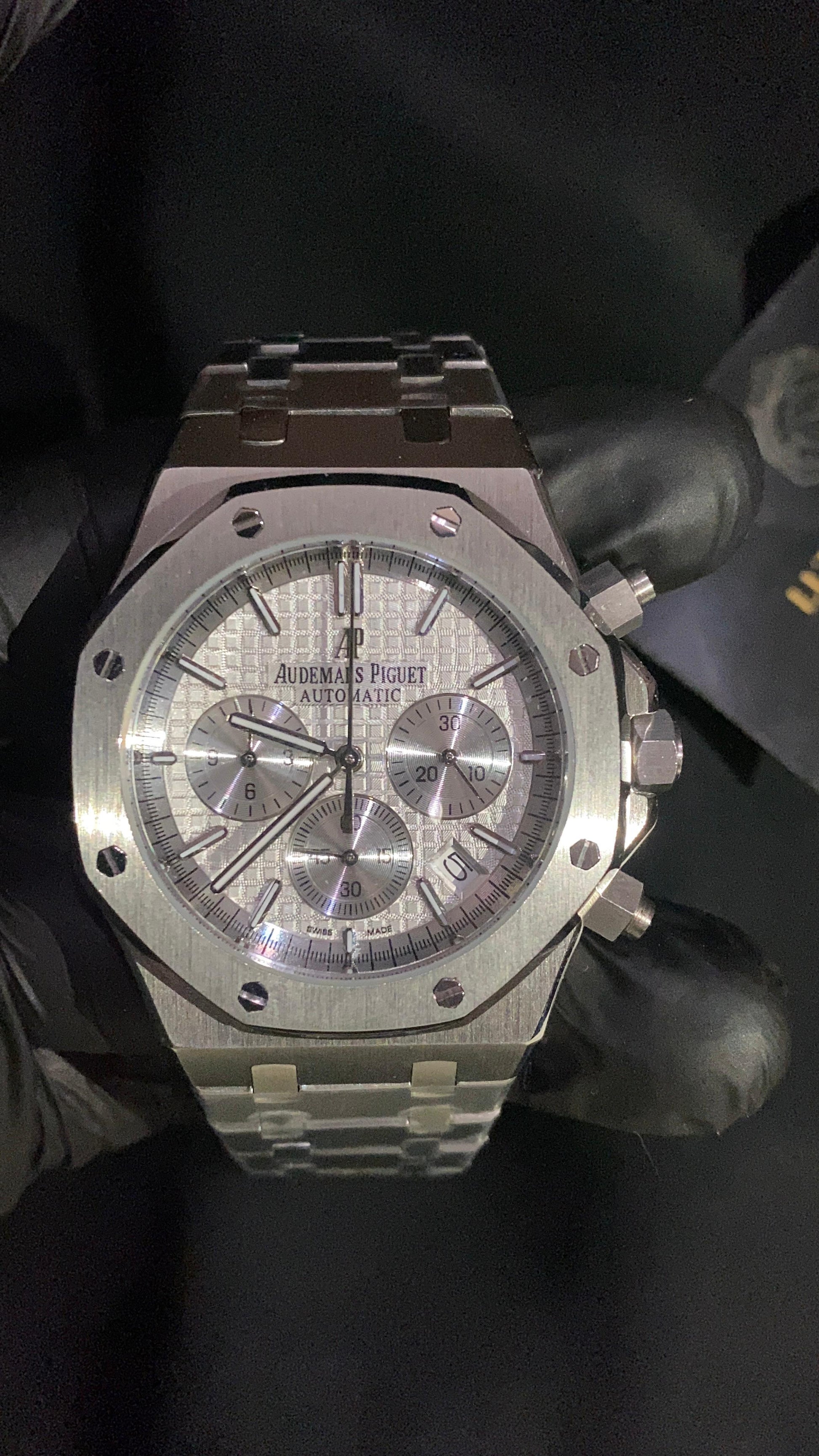 AUDEMARS PIGUET ROYAL OAK WHITE DIAL
