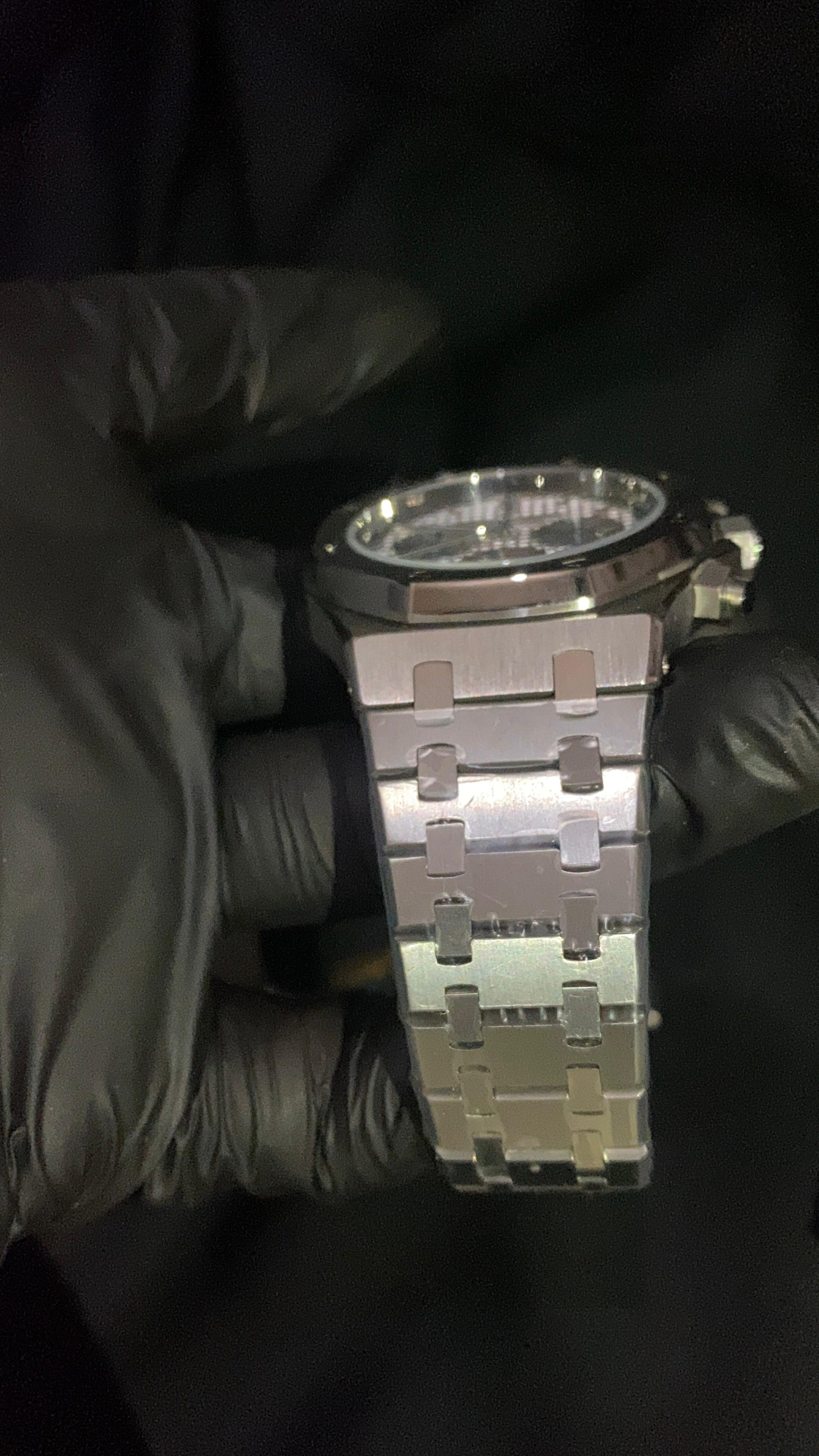 AUDEMARS PIGUET ROYAL OAK WHITE DIAL