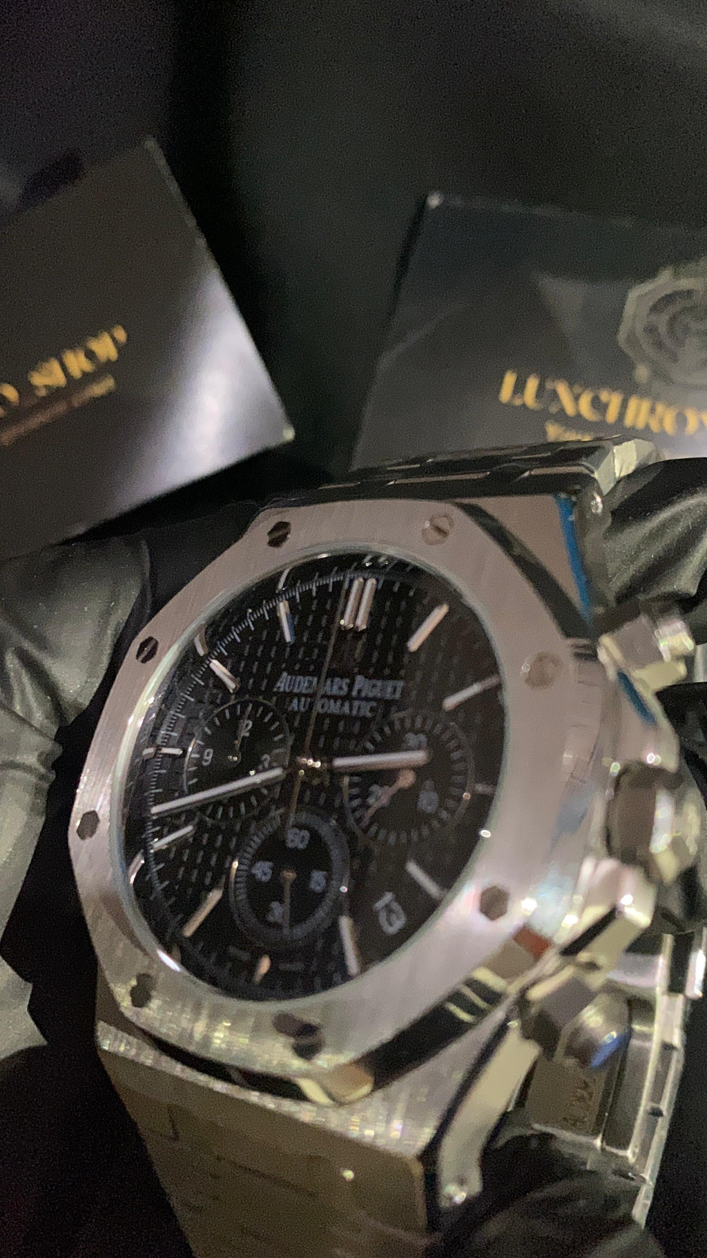 AUDEMARS PIGUET ROYAL OAK BLACK DIAL