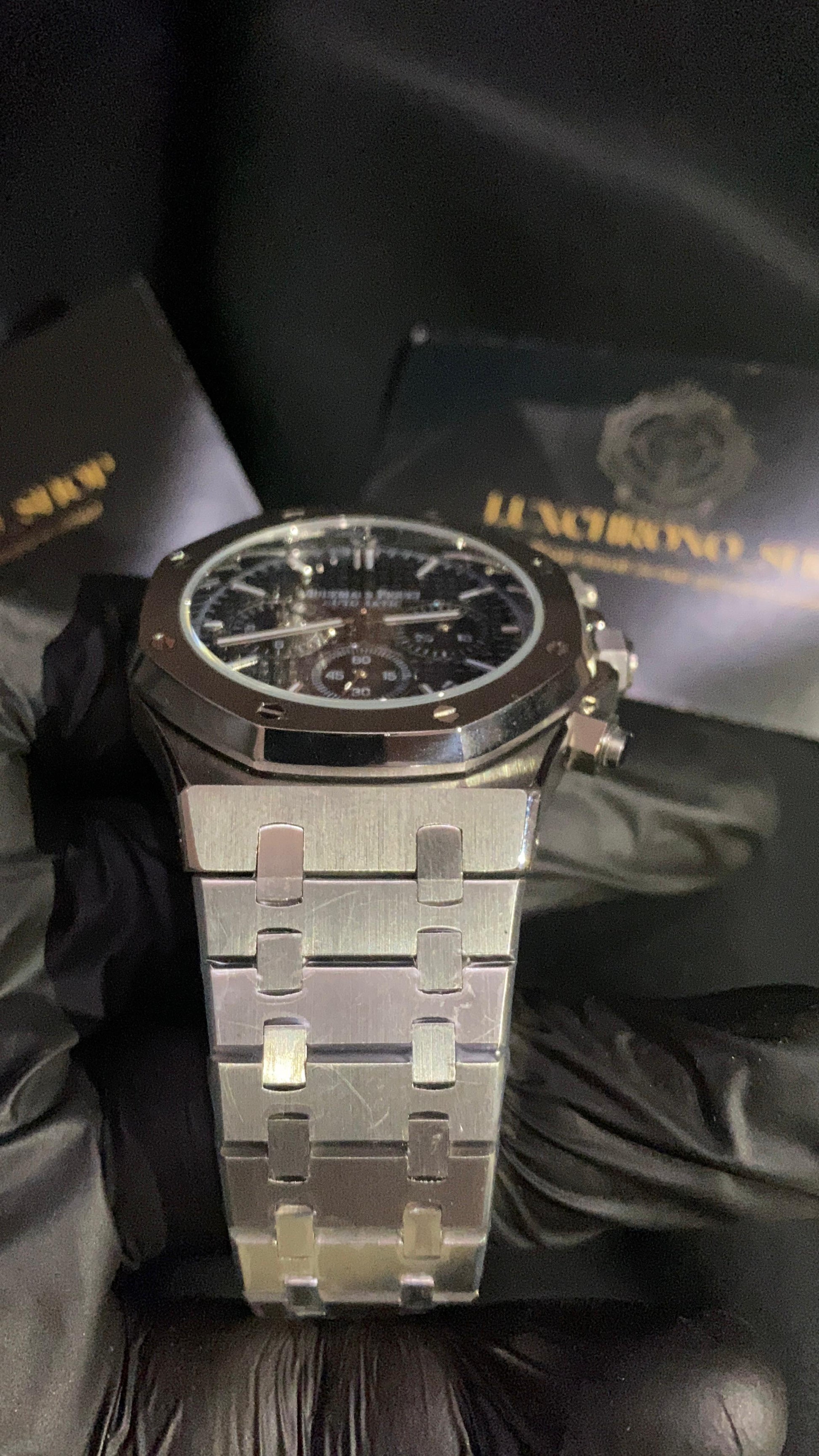 AUDEMARS PIGUET ROYAL OAK BLACK DIAL
