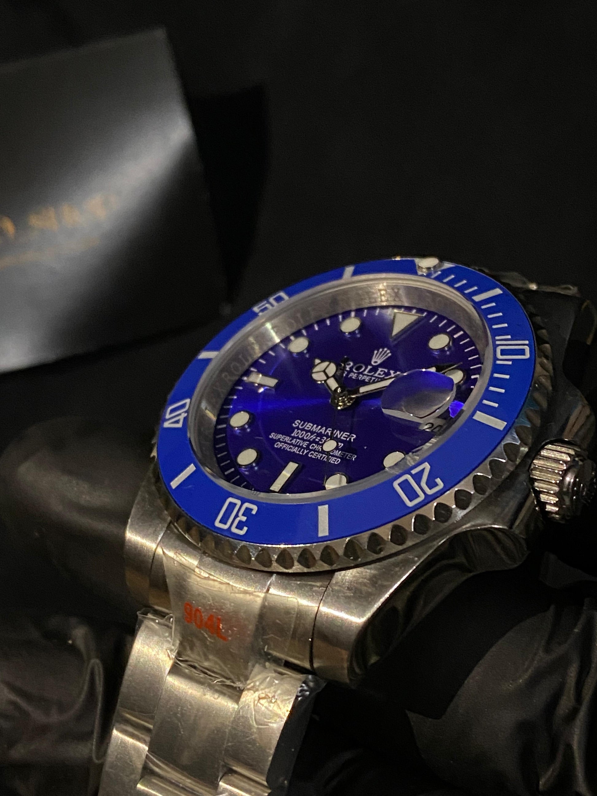 ROLEX SUBMARINER DATE BLUE