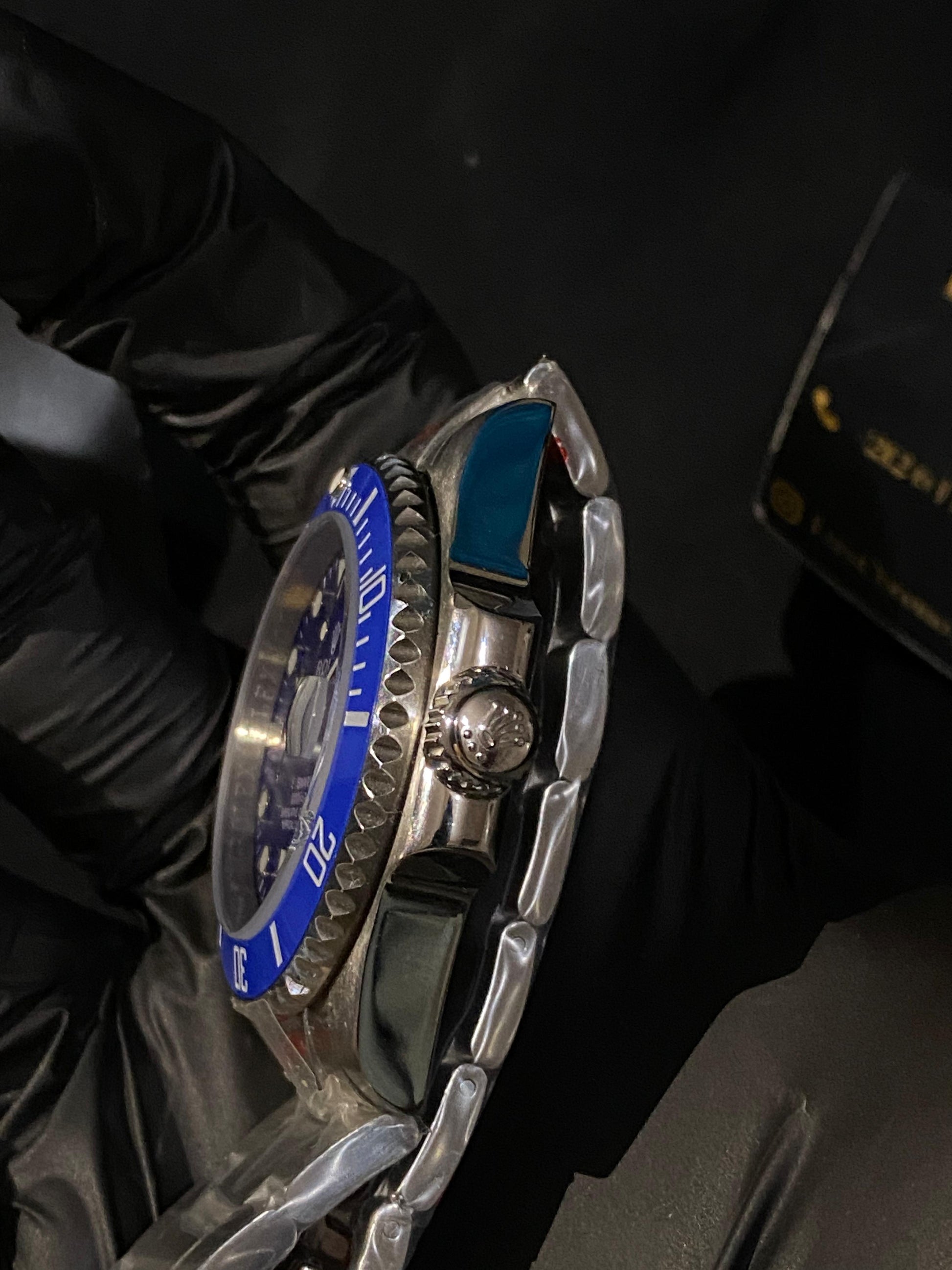 ROLEX SUBMARINER DATE BLUE